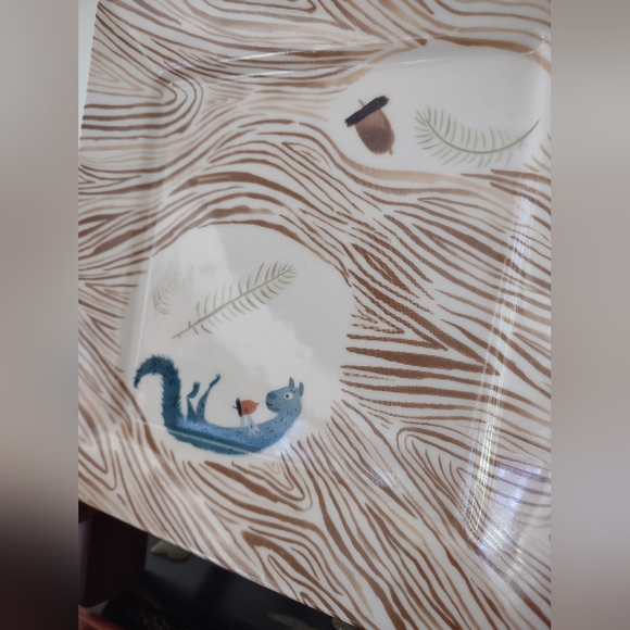 Fishs Eddy Squirrel in Tree Plate - Picture 5 of 5